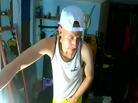 Alf0029 online show from April 2, 3:35 am