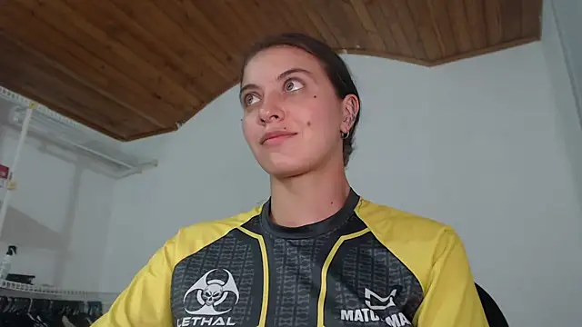 mariecam420 online show from October 4, 2:35 am