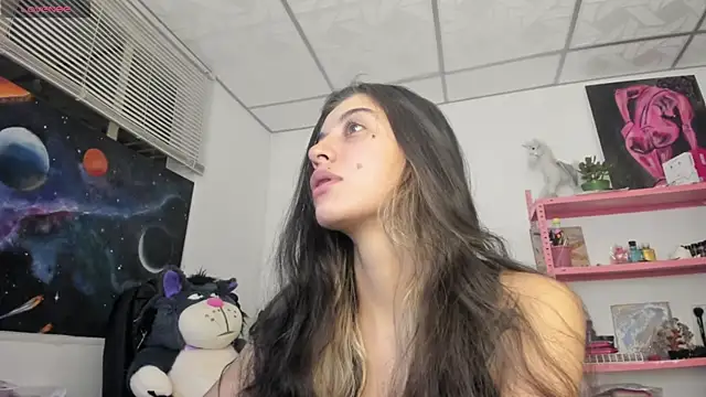 mariecam420 online show from March 27, 11:44 am