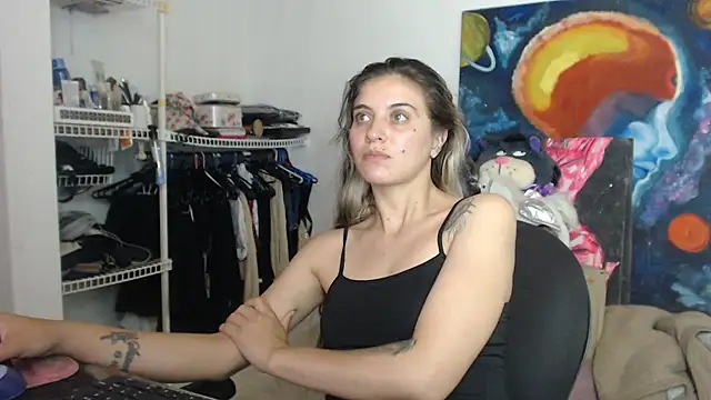 mariecam420 online show from October 24, 5:28 am