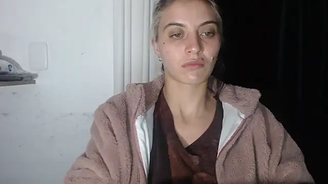 mariecam420 online show from February 26, 4:52 am