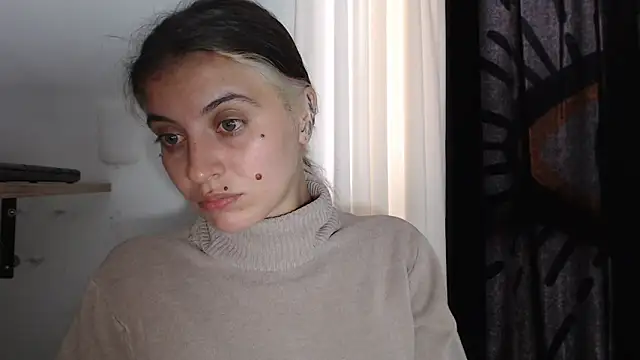 mariecam420 online show from February 11, 8:20 pm