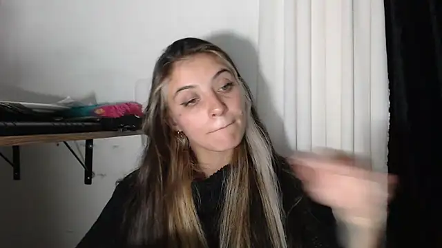 mariecam420 online show from February 12, 10:59 pm