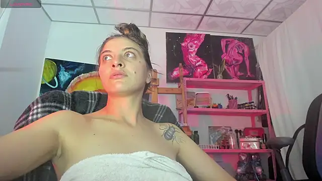 mariecam420 online show from February 18, 10:17 pm