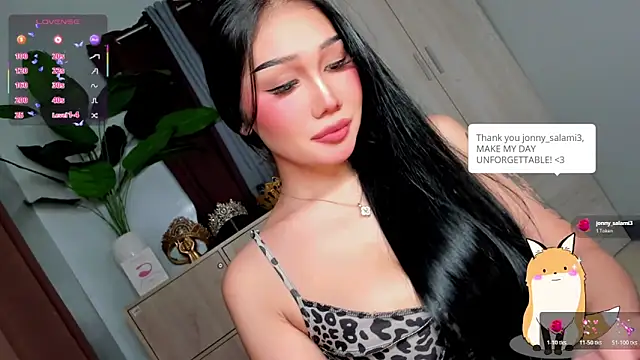 Icon1c LiLy online show from May 17, 5:24 pm