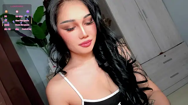 Icon1c LiLy online show from May 23, 10:20 pm