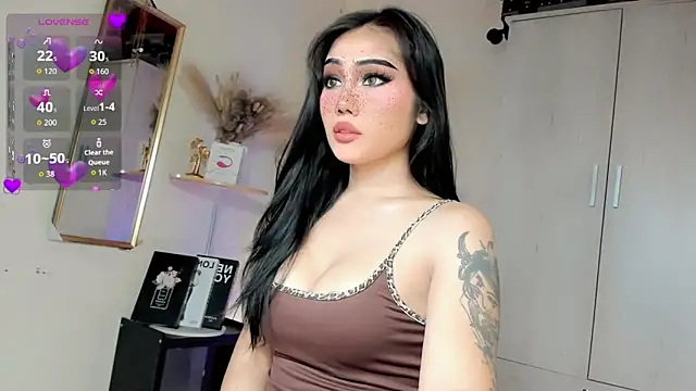 Snapshot of Icon1c_LiLy chatting on October 4, 10:11 pm Icon1c LiLy online show from October 4, 10:11 pm