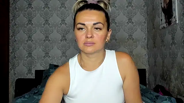 NicoletMoore online show from July 22, 7:27 pm