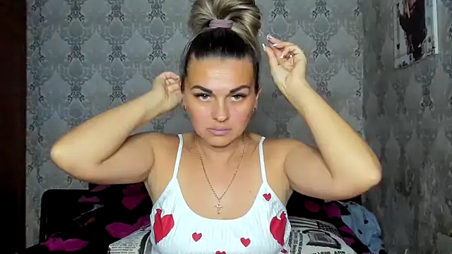 NicoletMoore online show from July 29, 7:24 pm