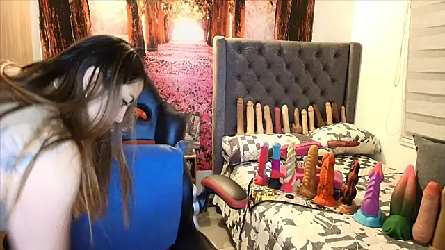 sofia23dirty online show from April 20, 11:17 pm