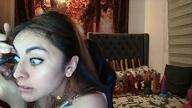 Snapshot of sofia23dirty chatting on July 6, 10:12 pm sofia23dirty online show from July 6, 10:12 pm