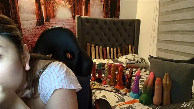 sofia23dirty online show from April 13, 11:20 pm