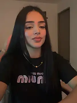 Snapshot of anniehart chatting on January 14, 1:31 am anniehart online show from January 14, 1:31 am