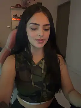 Snapshot of anniehart chatting on November 28, 12:44 am anniehart online show from November 28, 12:44 am