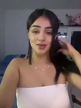 Snapshot of anniehart chatting on November 14, 2:04 am anniehart online show from November 14, 2:04 am