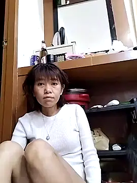 Little suzy5 online show from May 18, 8:02 pm