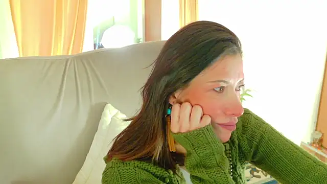 magali 19 online show from April 23, 10:22 pm