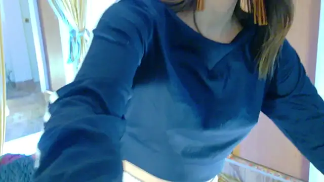 magali 19 online show from March 20, 11:28 pm