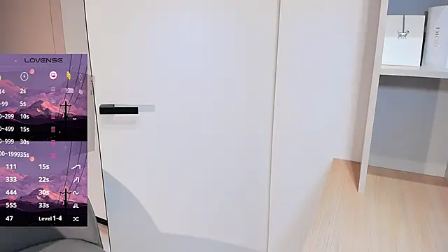 Aquilaris  online show from November 7, 12:53 pm