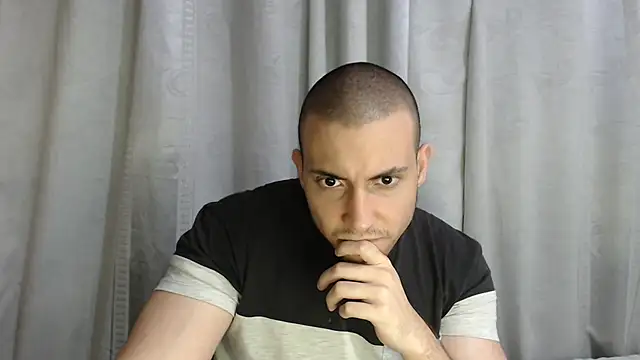 Armando 2002 online show from October 2, 2:59 am