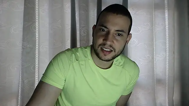 Armando 2002 online show from November 30, 4:19 pm