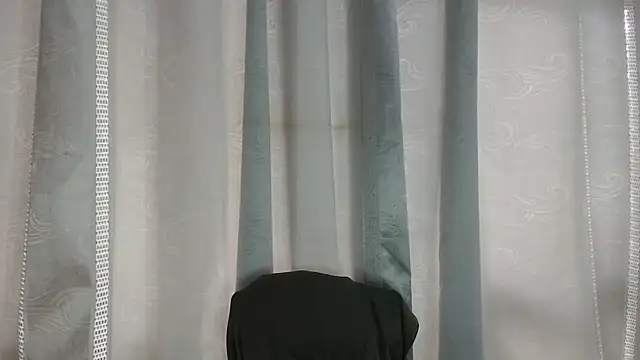 Armando 2002 online show from November 5, 5:16 pm