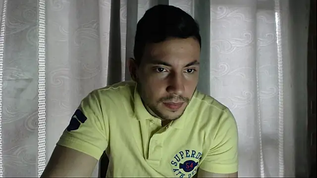 Armando 2002 online show from September 17, 5:59 pm