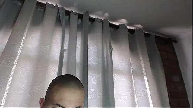Armando 2002 online show from September 24, 4:24 pm