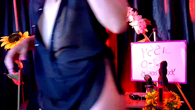 MistressSlut1 online show from April 2, 11:28 am