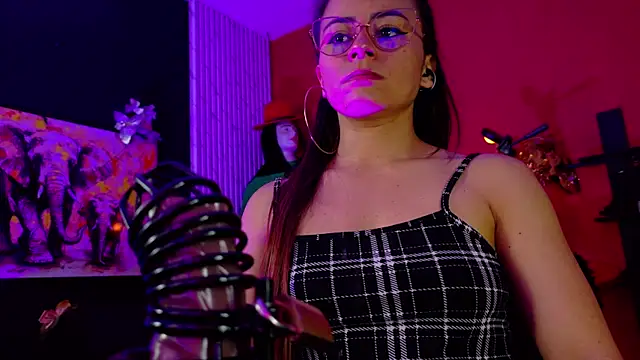 MistressSlut1 online show from December 22, 10:59 am