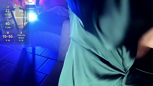 RouseColins online show from December 4, 10:09 pm