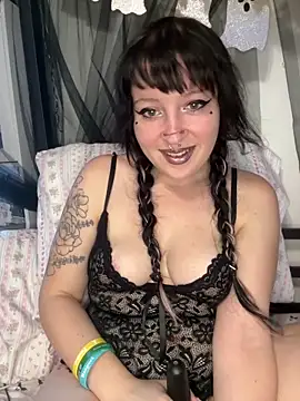 goodgirl78892 online show from June 10, 10:22 pm