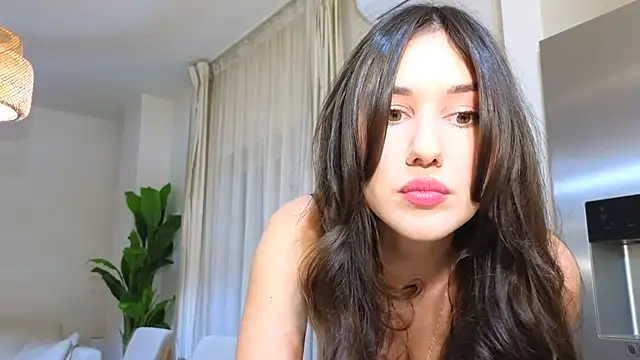 diamond desiree online show from February 6, 10:21 pm