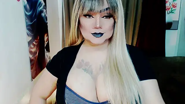 69HornyDoLL6969 online show from May 4, 9:17 pm