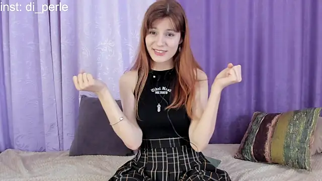 Snapshot of di_perle chatting on November 13, 4:55 pm di perle online show from November 13, 4:55 pm