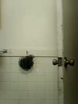 MyNameBrianxh online show from December 10, 9:00 pm