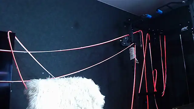 muscularjohnforuX online show from March 3, 7:37 am