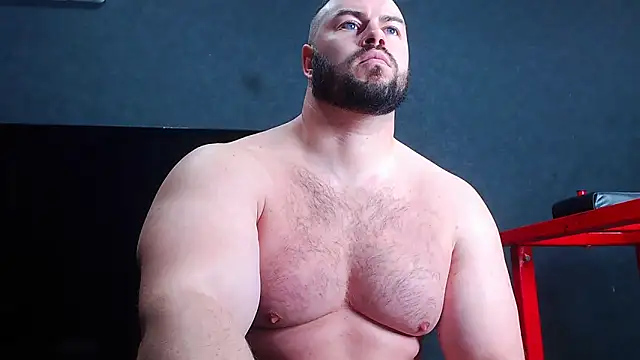 Snapshot of muscularjohnforuX chatting on May 2, 7:24 am muscularjohnforuX online show from May 2, 7:24 am