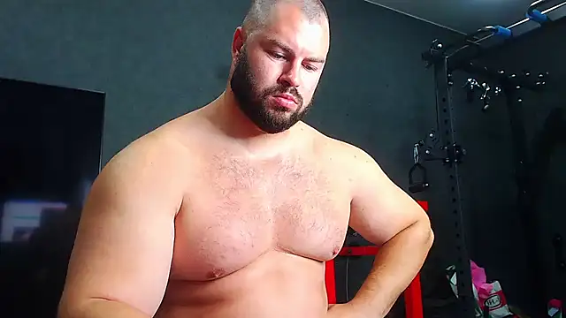 Snapshot of muscularjohnforuX chatting on June 19, 8:31 am muscularjohnforuX online show from June 19, 8:31 am