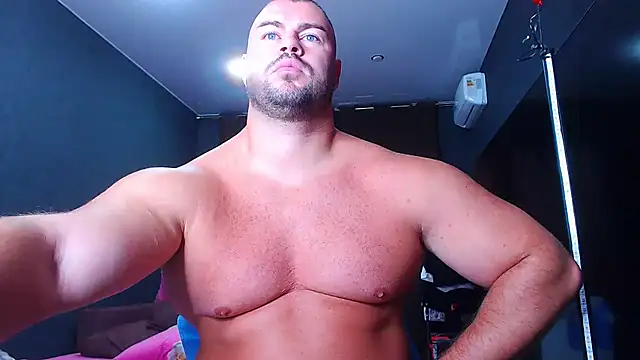 Snapshot of muscularjohnforuX chatting on September 10, 8:02 am muscularjohnforuX online show from September 10, 8:02 am