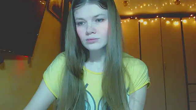 Snapshot of Klementa chatting on December 13, 9:20 pm Klementa online show from December 13, 9:20 pm