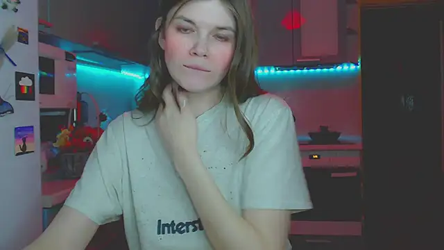 Snapshot of Klementa chatting on February 8, 12:28 am Klementa online show from February 8, 12:28 am