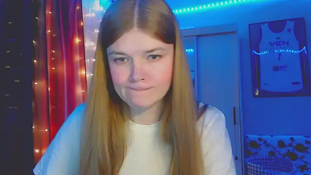 Snapshot of Klementa chatting on October 8, 7:14 pm Klementa online show from October 8, 7:14 pm