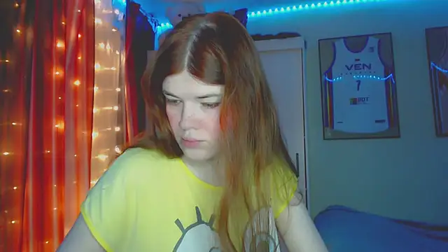 Snapshot of Klementa chatting on July 1, 6:08 pm Klementa online show from July 1, 6:08 pm