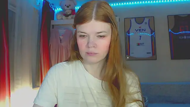 Snapshot of Klementa chatting on July 13, 6:51 pm Klementa online show from July 13, 6:51 pm