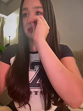 bella parisi online show from March 23, 5:51 am