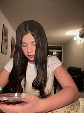 bella parisi online show from January 20, 4:54 am