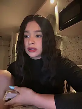 bella parisi online show from January 18, 4:37 am