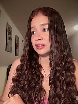 bella parisi online show from March 20, 7:47 am