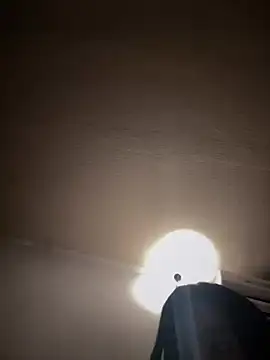 bella parisi online show from March 9, 12:00 am